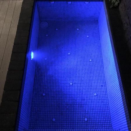 Pequeno Alojamiento Con Mini Piscina - No Climatizada Valencia Buitenkant foto