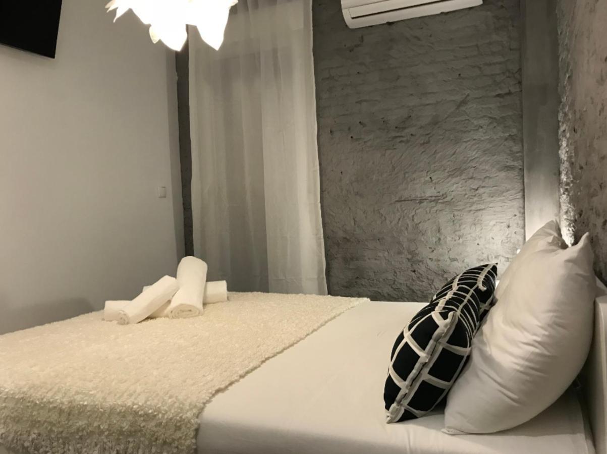 Pequeno Alojamiento Con Mini Piscina - No Climatizada Valencia Buitenkant foto